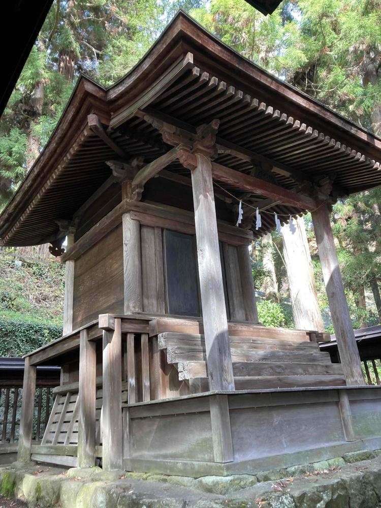 国重要文化財 葛山落合神社本殿(くにじゅうようぶんかざい かつらやまおちあいじんじゃほんでん)