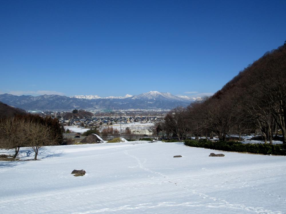 大室古墳群 大室谷の正面景観の写真