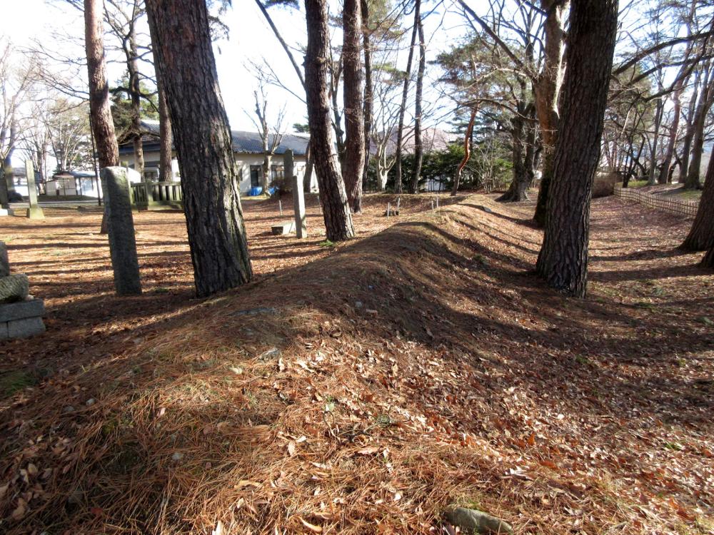 川中島合戦伝承地 今でも物語が生み出されていく八幡原の土塁