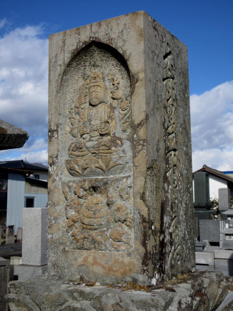 川中島合戦伝承地 境福寺 古い姿が残る弁才天の写真