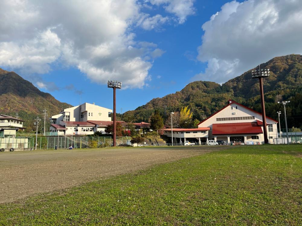 鬼無里小学校の写真