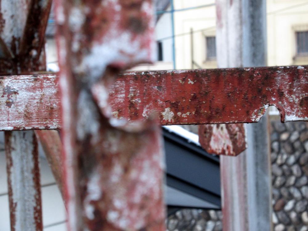 今も残る「長野空襲」～小川村高府の火の見櫓 「撃たれた場所」の写真