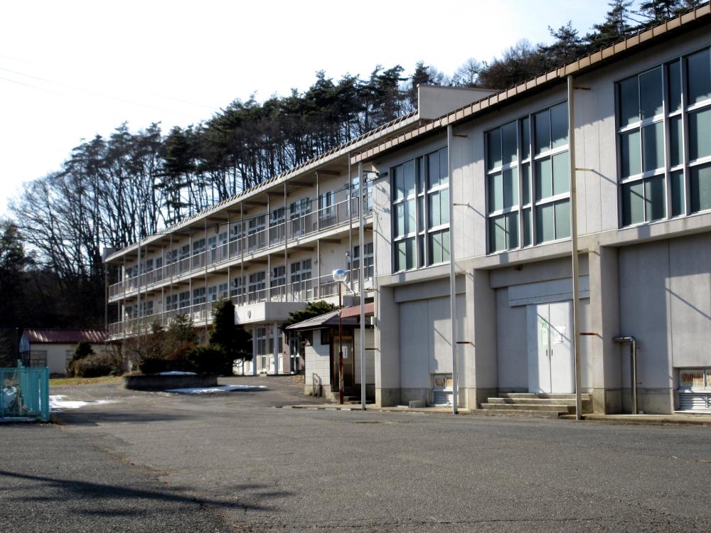 信更中学校の写真