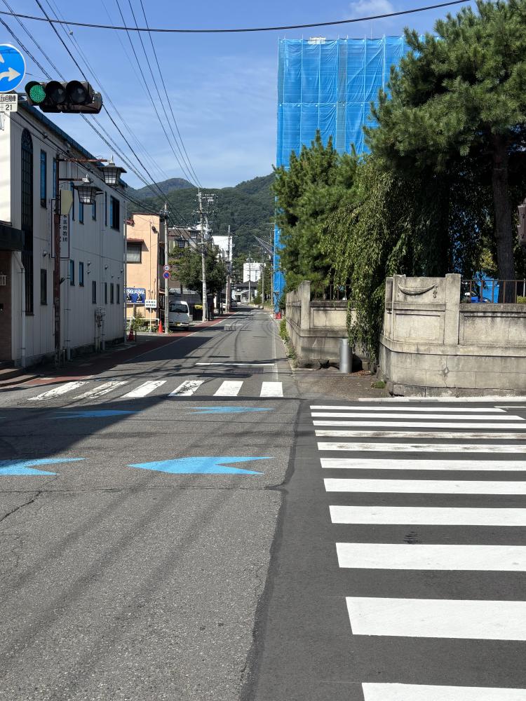 鐘鋳堰(市立図書館付近②)