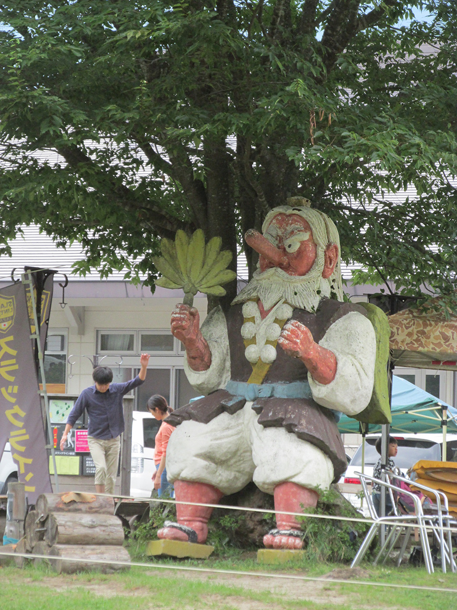 大天狗像の写真