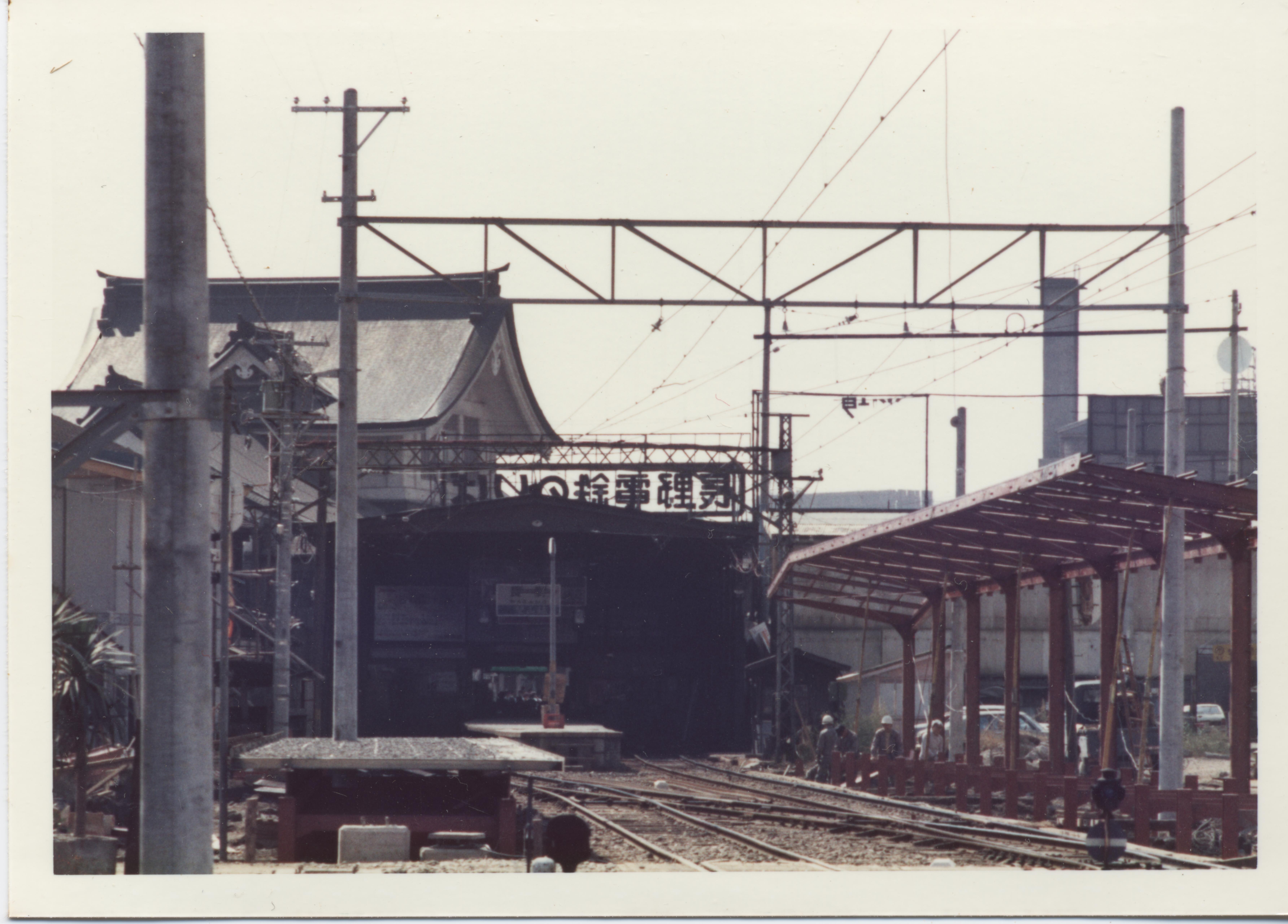長野駅仮ホーム建設の写真