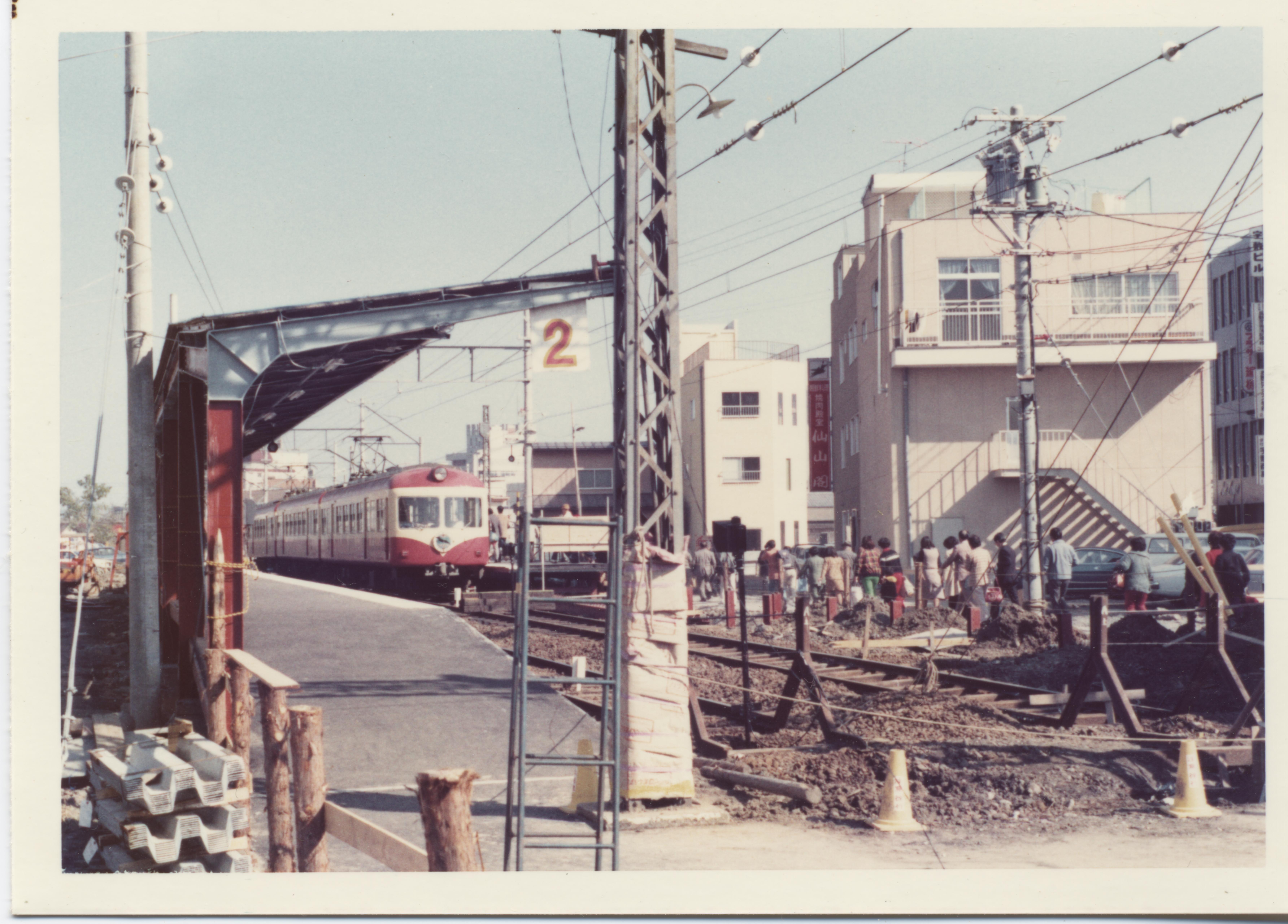 長野駅仮ホーム完成（１）の写真
