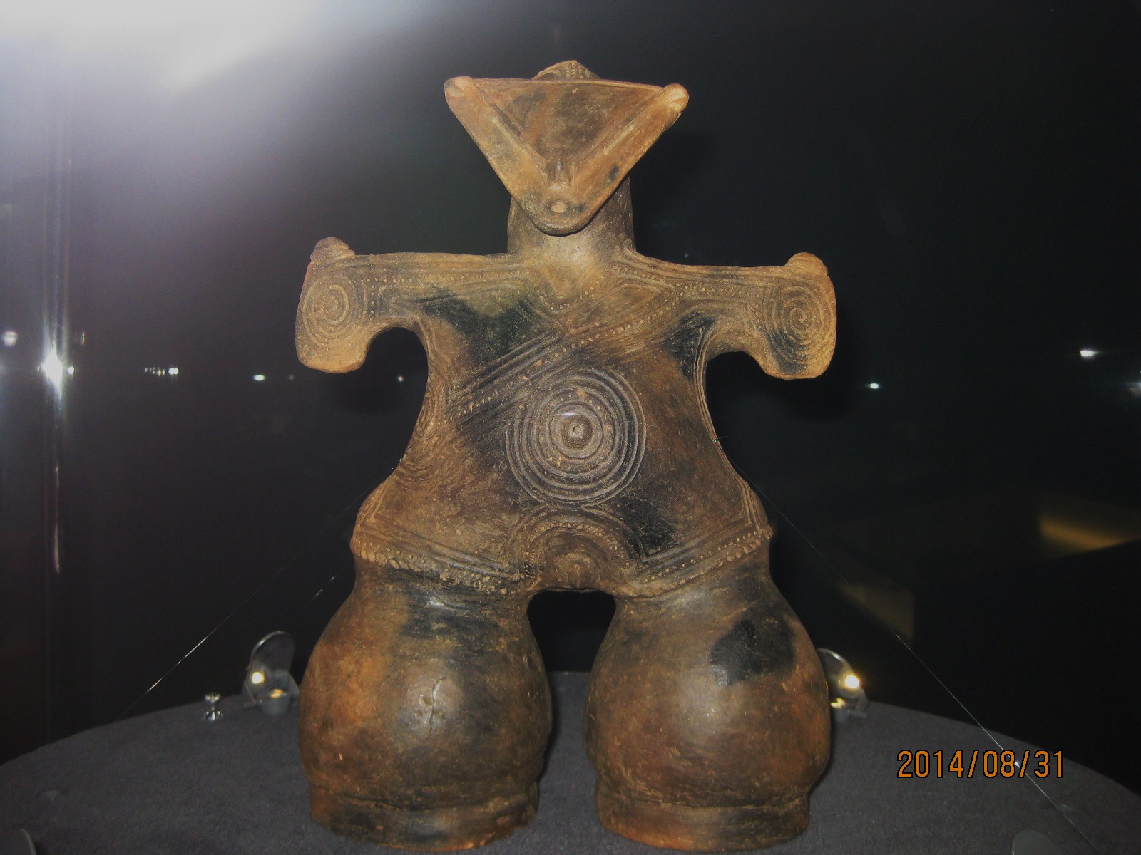 国宝 土偶「仮面の女神」