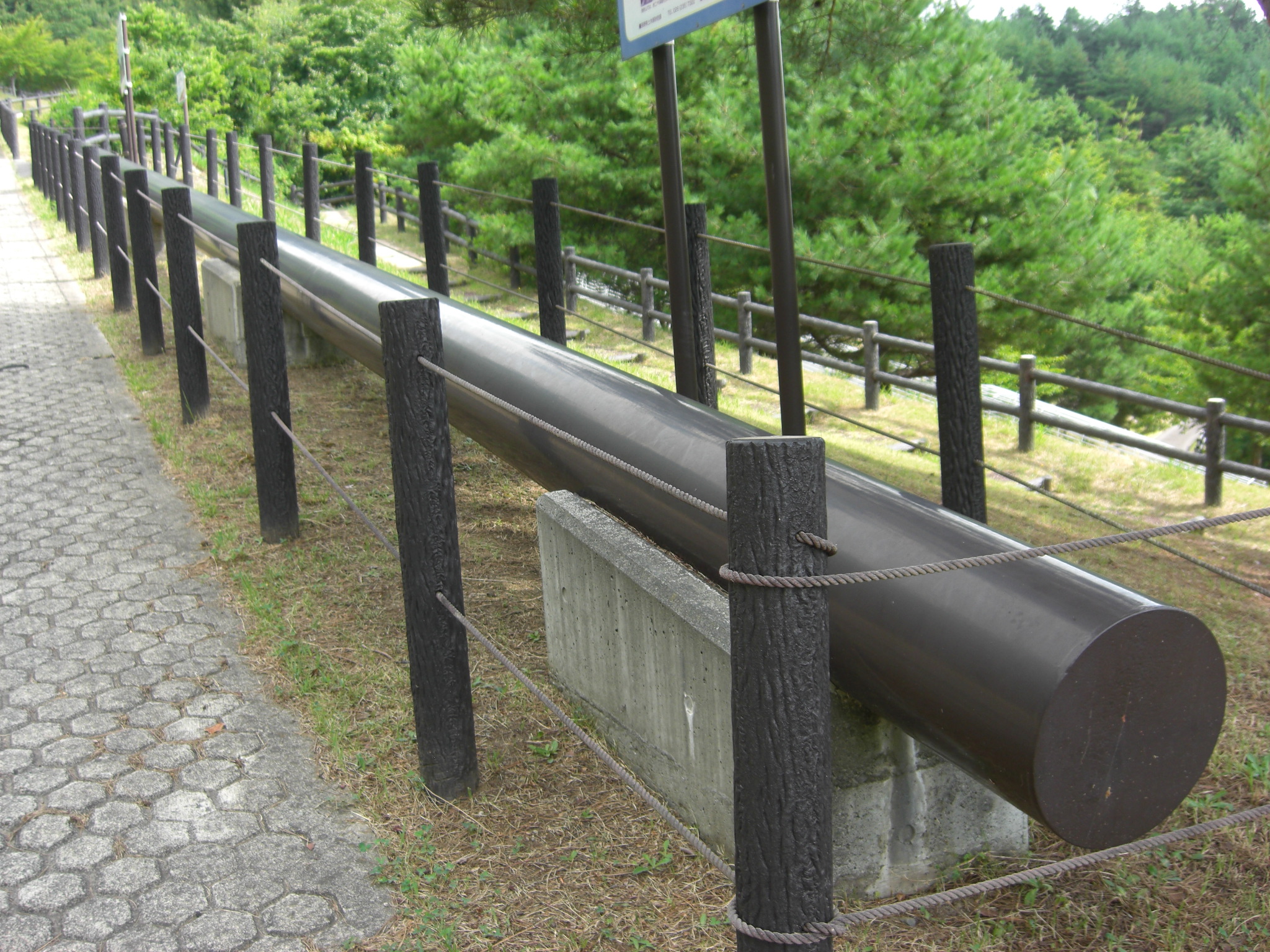 防災メモリアル地附山公園 展示される杭工